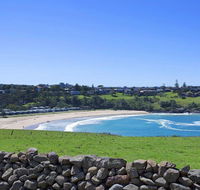 Kiama Beach Cottage at Easts Beach - Perths Hotel