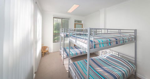 King Of North Bay - 103 Gold Coast Drive - Perths Hotel 2