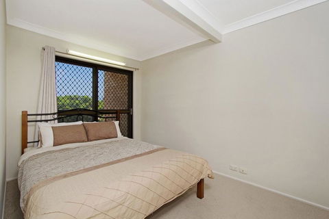 KINGSCLIFF HOLIDAY HOME ON THE HILL - SYD'S VIEW - Perths Hotel 0