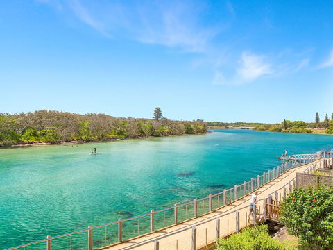 KINGSCLIFF WATERS 2 - Perths Hotel 1