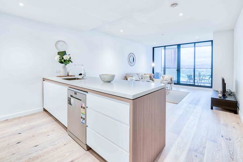KOZYGURU FORTITUDE VALLEY HIGH LEVEL 2 BED APT + FREE PARKING QFV179-2612 - Perths Hotel 1