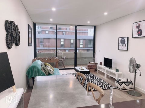 KOZYGURU WATERLOO KOZY 2 BED APT 10MIN TO CBD NWA005-2402 - Perths Hotel 0