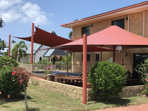 Kurrimine Beach Motel - Perths Hotel 3