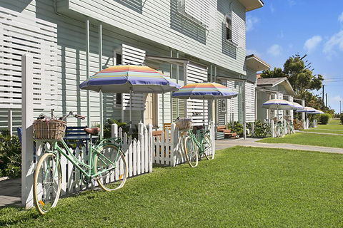 La Costa Beachside Motel - Perths Hotel 0