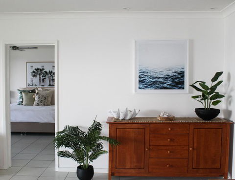 Lagoon 206 - Perths Hotel 1
