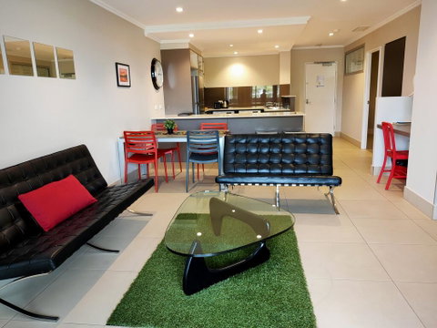 Laguna Serviced Apartments - Perths Hotel 3