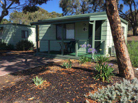 Lake Albert Caravan Park - Perths Hotel 0