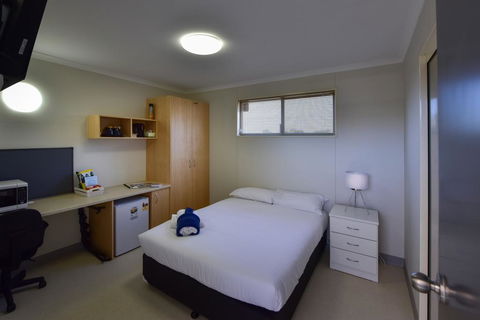 Lake Tyrrell Accommodation LTA - Perths Hotel 3