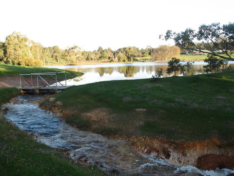 Lakeview Lodge - Perths Hotel 3