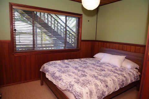 LaMaison De Shines, 13 Dulconghi Street - Perths Hotel 3