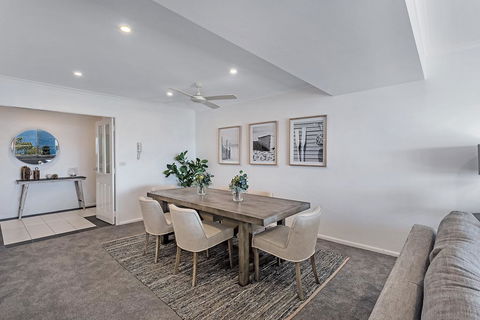 Le Vogue, Unit 22, 16 Magnus Street - Perths Hotel 3