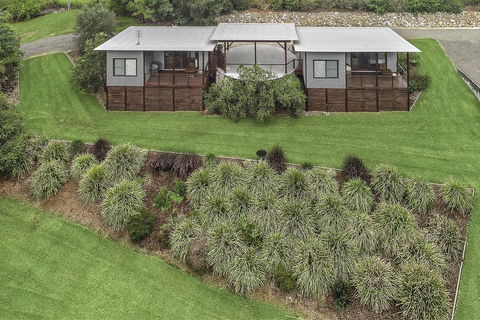 Lilypad Luxury Cabins - Perths Hotel 2