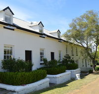 Lythgo's Row Colonial Cottages - Perths Hotel