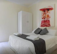 M102 Studio Gem in West Perth Free Tranzit Zone - Perths Hotel