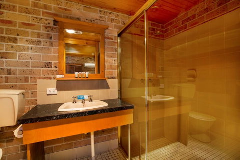 Macquarie Inn - Perths Hotel 3