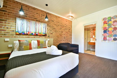 Macquarie Inn - Perths Hotel 0