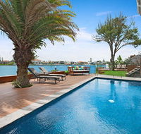 Main River Magic - Perths Hotel