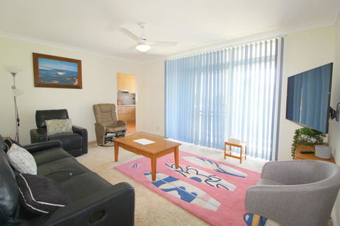 Main Stay 8, 1 Main Street - Perths Hotel 2