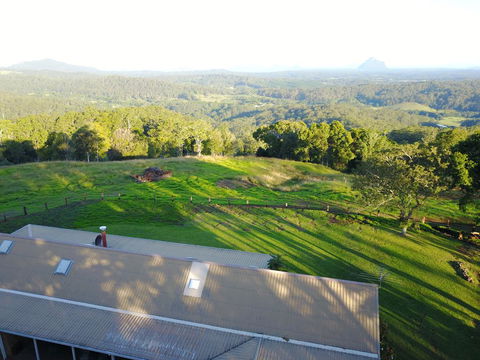 Maleny Orchard - Perths Hotel 2