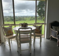 Maleny Views Holiday House - Perths Hotel