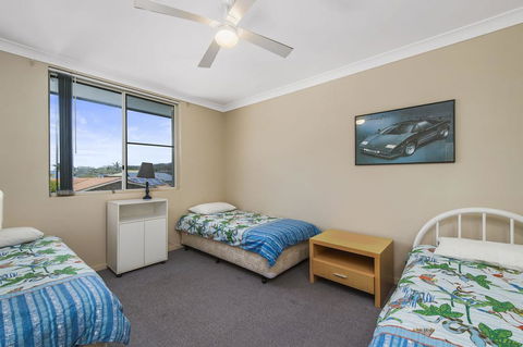 Maliblue, 5/1 Main Street, Crescent Head - Perths Hotel 3