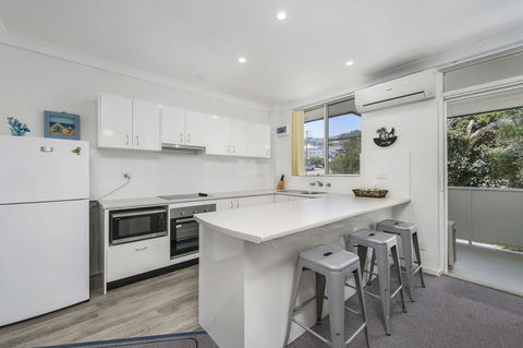 Maliblue, 5/1 Main Street, Crescent Head - Perths Hotel 1