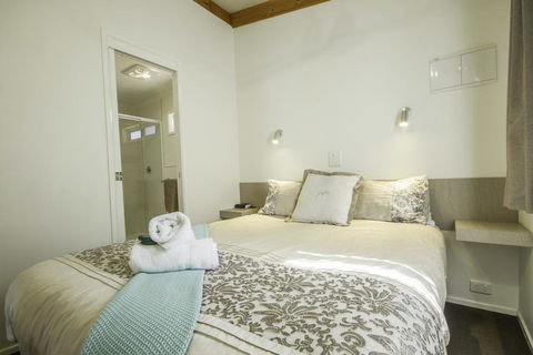 Mannum Riverside Caravan Park - Perths Hotel 0