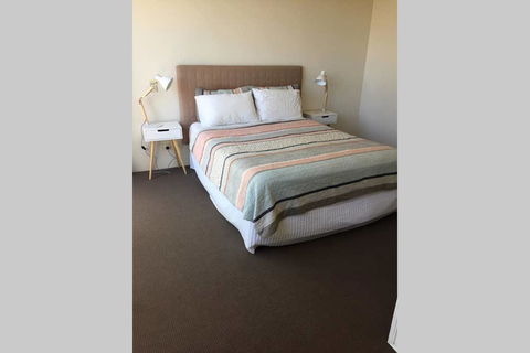 Mantra Crown Towers - Private Apartment - Perths Hotel 2