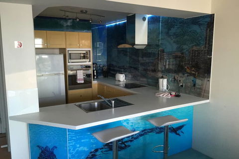 Mantra Crown Towers - Private Apartment - Perths Hotel 1
