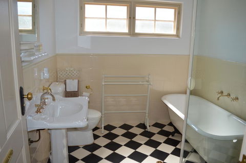 Marananga Cottages - Perths Hotel 2