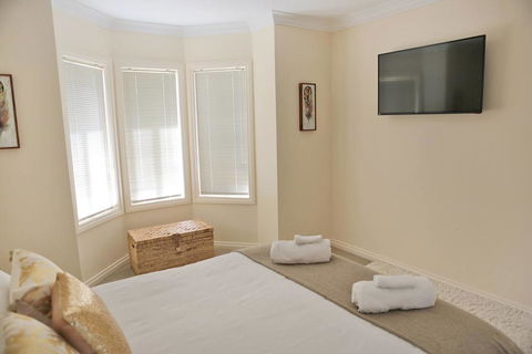Marina Holiday Home - Perths Hotel 2