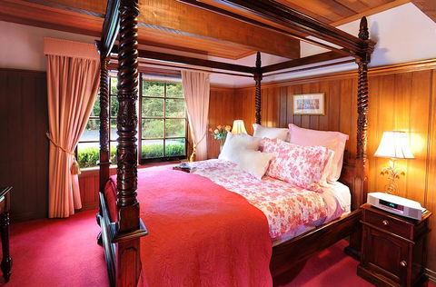 Mary Cards Coach House - Perths Hotel 3