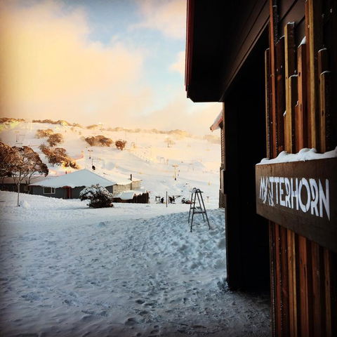 Matterhorn Lodge - Perths Hotel 3