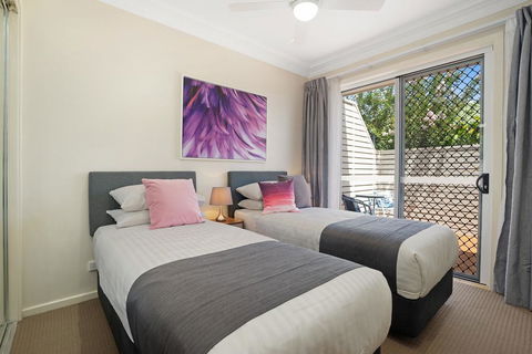 Mayfield Short Stay Apartments - Perths Hotel 2