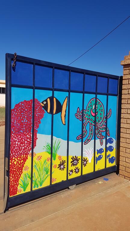 Meekatharra Outback Beach House - Perths Hotel 1