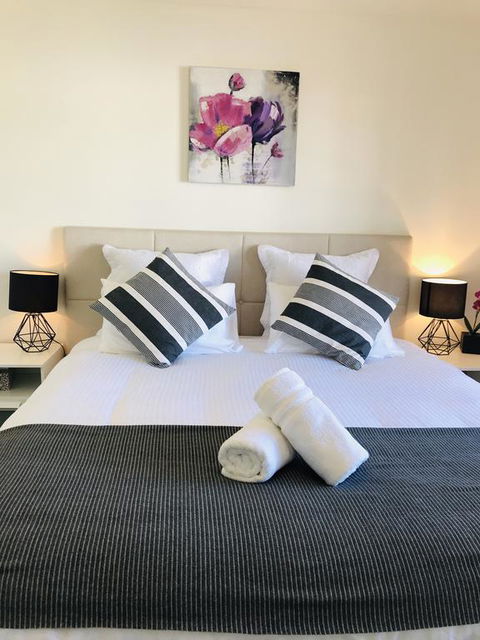 Melbourne Inner City Short Stay Near Flemington Racecourse Free Wifi And Netflix - Perths Hotel 3