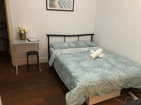Melbourne Short Stay - Caulfield Station, Monash Uni - Perths Hotel 2
