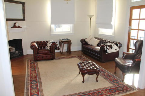 Mentor Chambers Apartment Bed & Breakfast - Perths Hotel 0