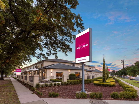 Mercure Wagga Wagga - Perths Hotel 0
