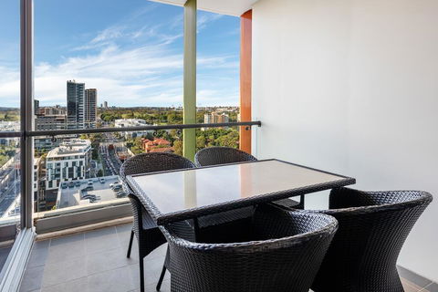 Meriton Suites Zetland - Perths Hotel 1