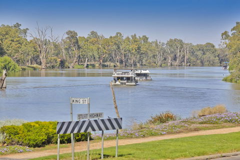 Mildura Riverview Motel - Perths Hotel 1