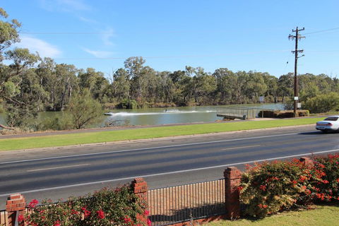 Mildura Riverview Motel - Perths Hotel 3