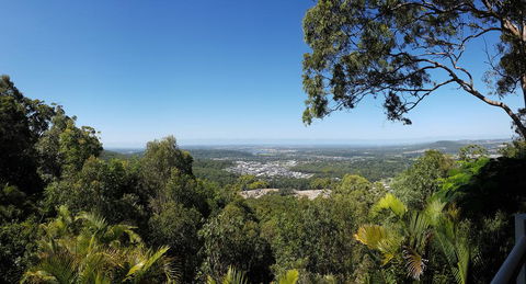 Million Dollar Views To Gold Coast - Perths Hotel 0