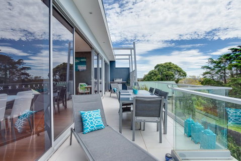 Modern McCrae Beauty - Perths Hotel 0