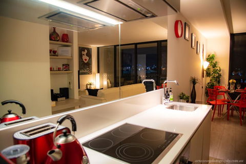 Modern, Clean, Luxury At The Right Price..... - Perths Hotel 1