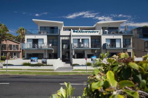 Mollymook Luxury Beachfront Apartment 3 - Perths Hotel 1
