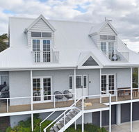 Monterey Bay of Fires - Perths Hotel