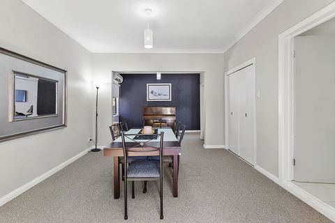 Morna Point Road 86A, Nell's Cottage - Perths Hotel 0