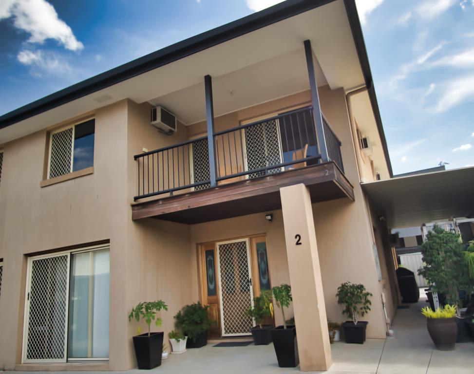 Mount Gravatt QLD Perths Hotel