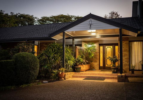 Mountain Sanctuary B&B - Perths Hotel 3